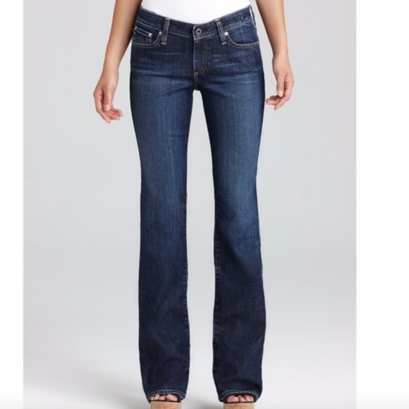 Anthropologie Denim - AG Adriano Goldschmied Curvy Fit Medium Wash Bootcut Jeans, Short